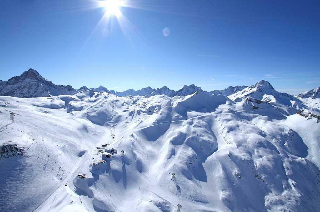Apartamento Le Montana Les Deux Alpes Exterior foto